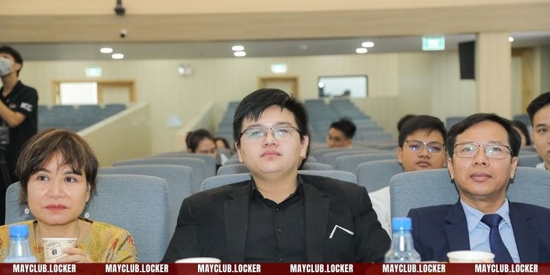 Alex Hoàng là tác giả Mayclub đồng thời cũng là CEO